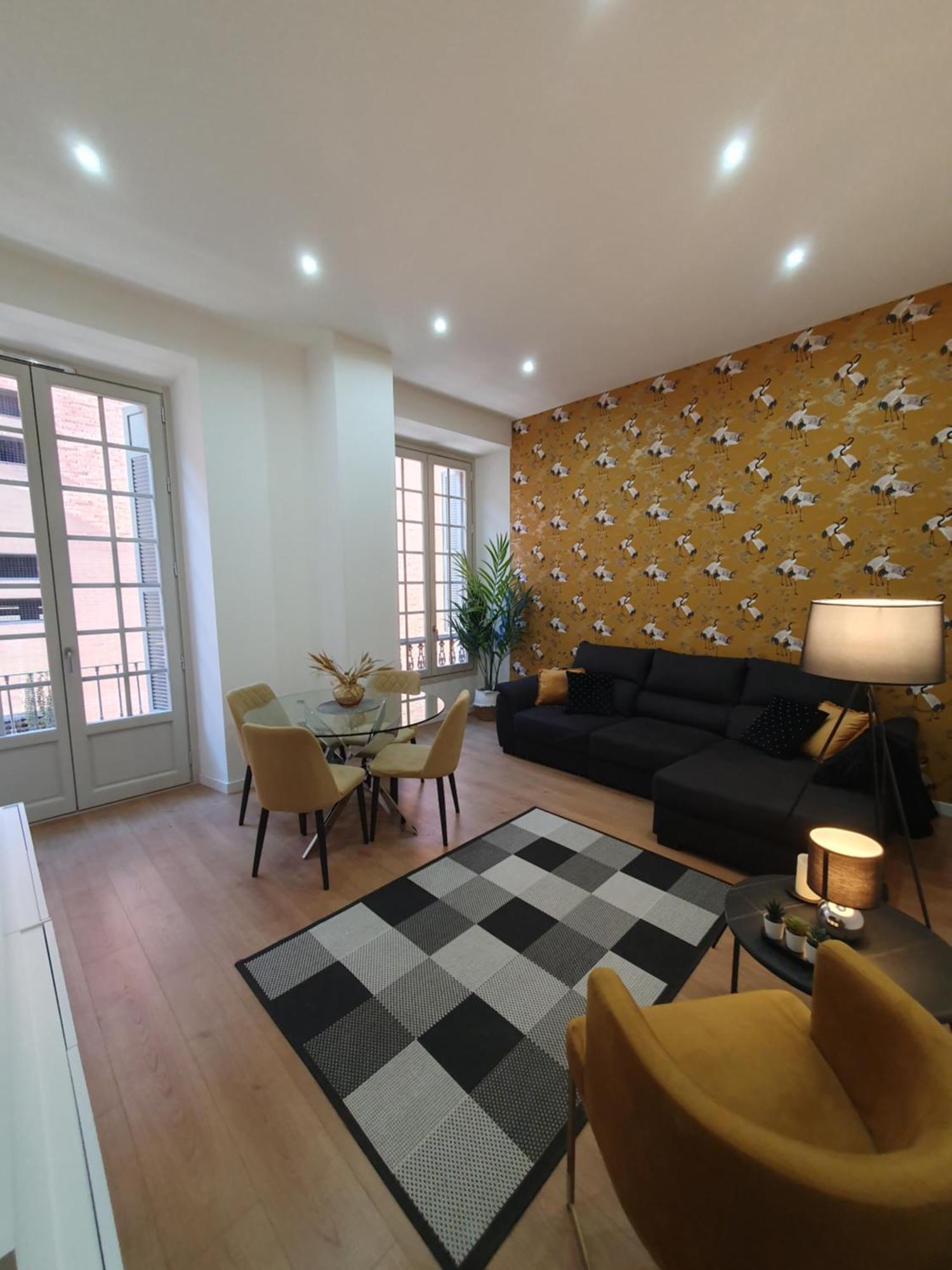 Beautiful Historic Center Apt! Malaga Bagian luar foto