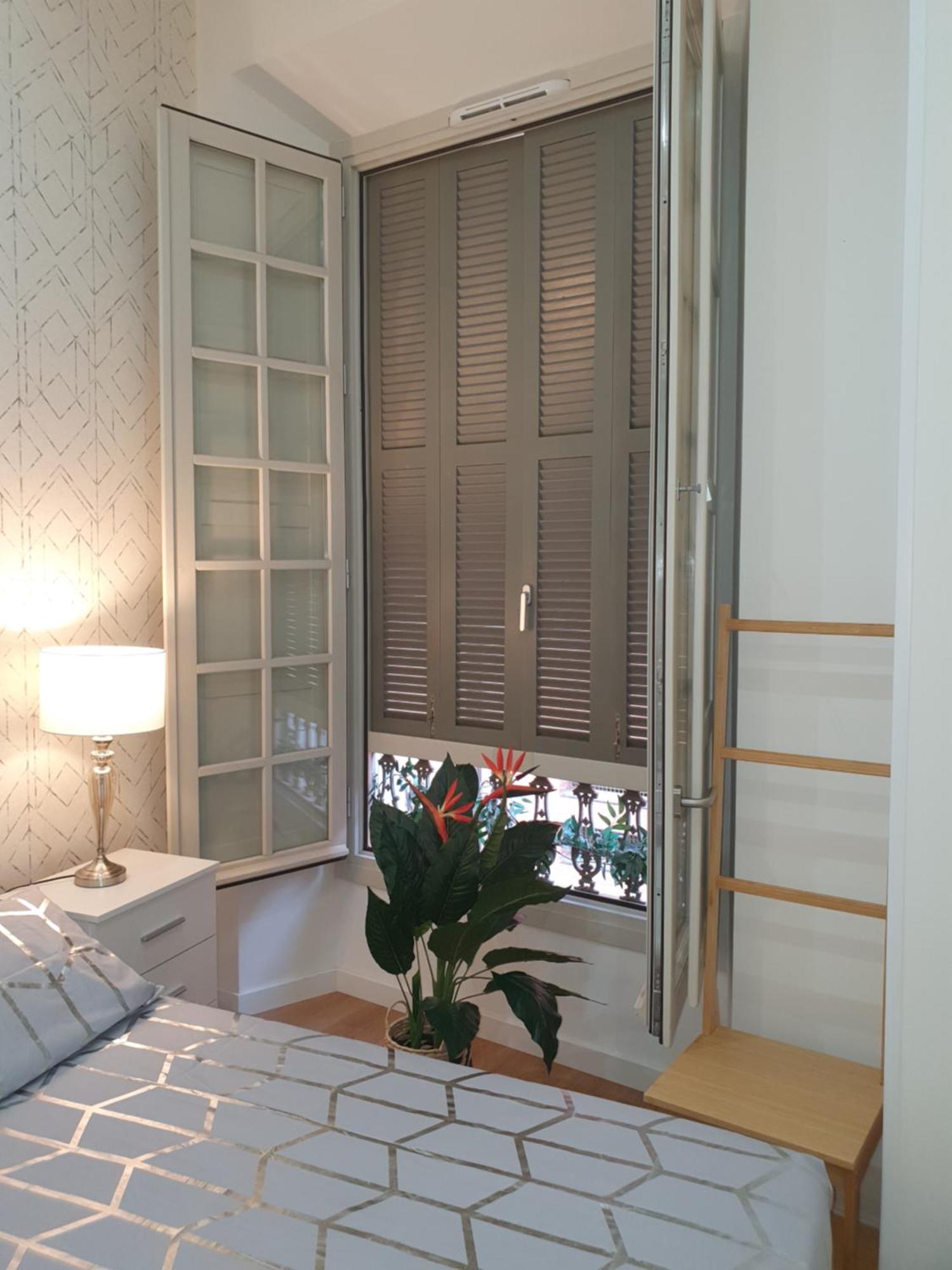 Beautiful Historic Center Apt! Malaga Bagian luar foto