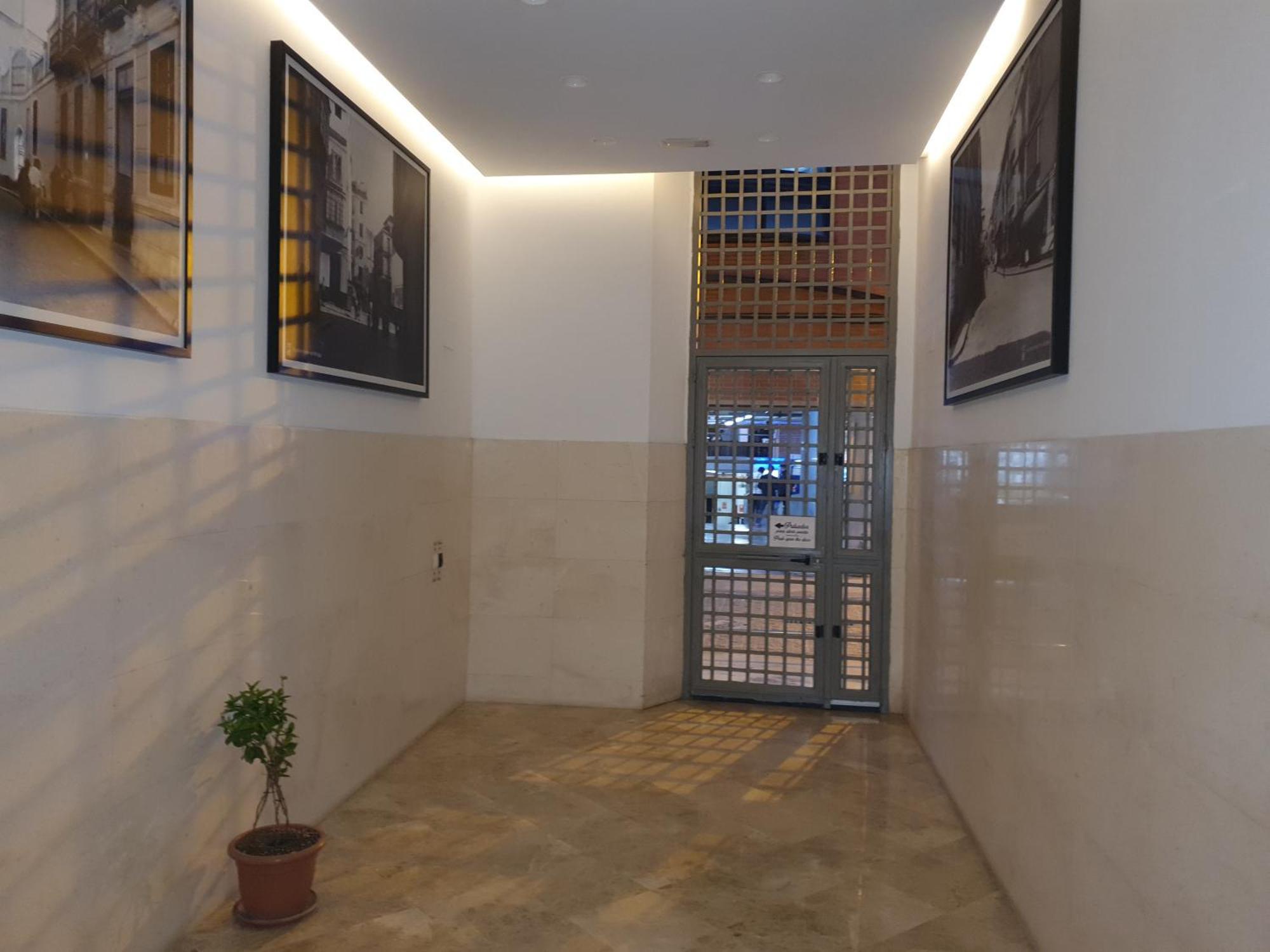 Beautiful Historic Center Apt! Malaga Bagian luar foto